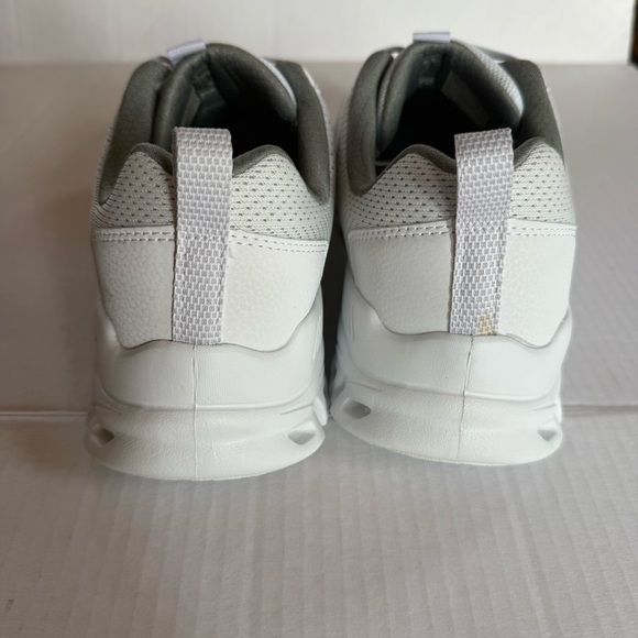 Skechers Gray Memory Foam Athletic Shoes Size 10.5 - Picture 6 of 8